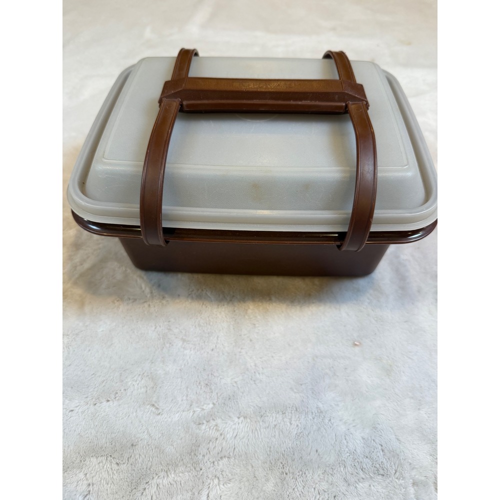Vintage Tupperware Brown Picnic Carrier with Lid and Handle Rectangular